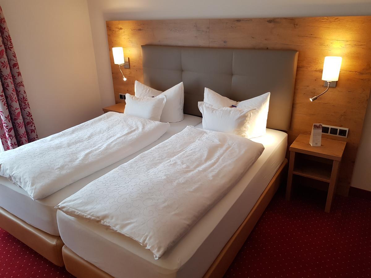 Hôtel Auszeit Am Park à Bad Dürkheim Extérieur photo