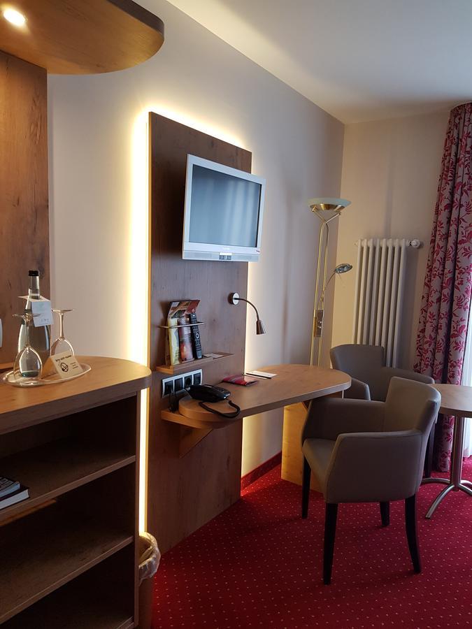 Hôtel Auszeit Am Park à Bad Dürkheim Extérieur photo